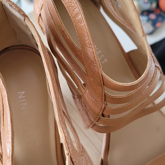 Nine West 2.5" heel Leather Shoes - Picture 2 of 5